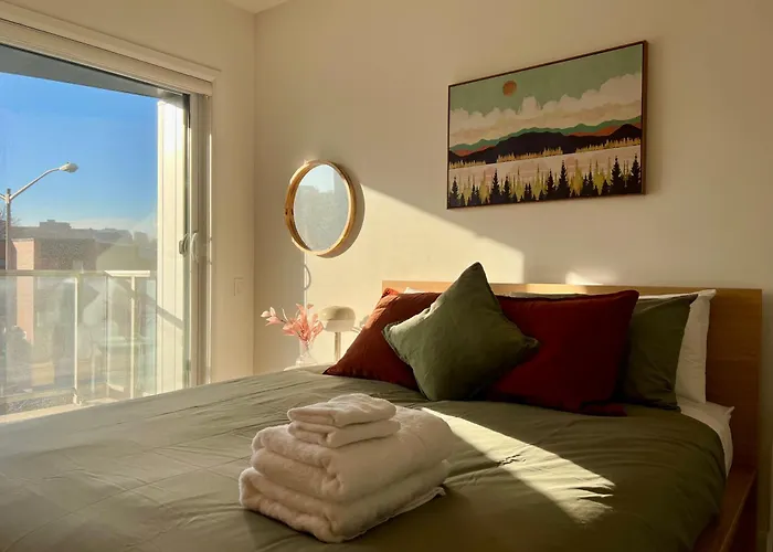 Le Kameleon 305 - Lumineux Et Moderne, Condo Au Centre-Ville